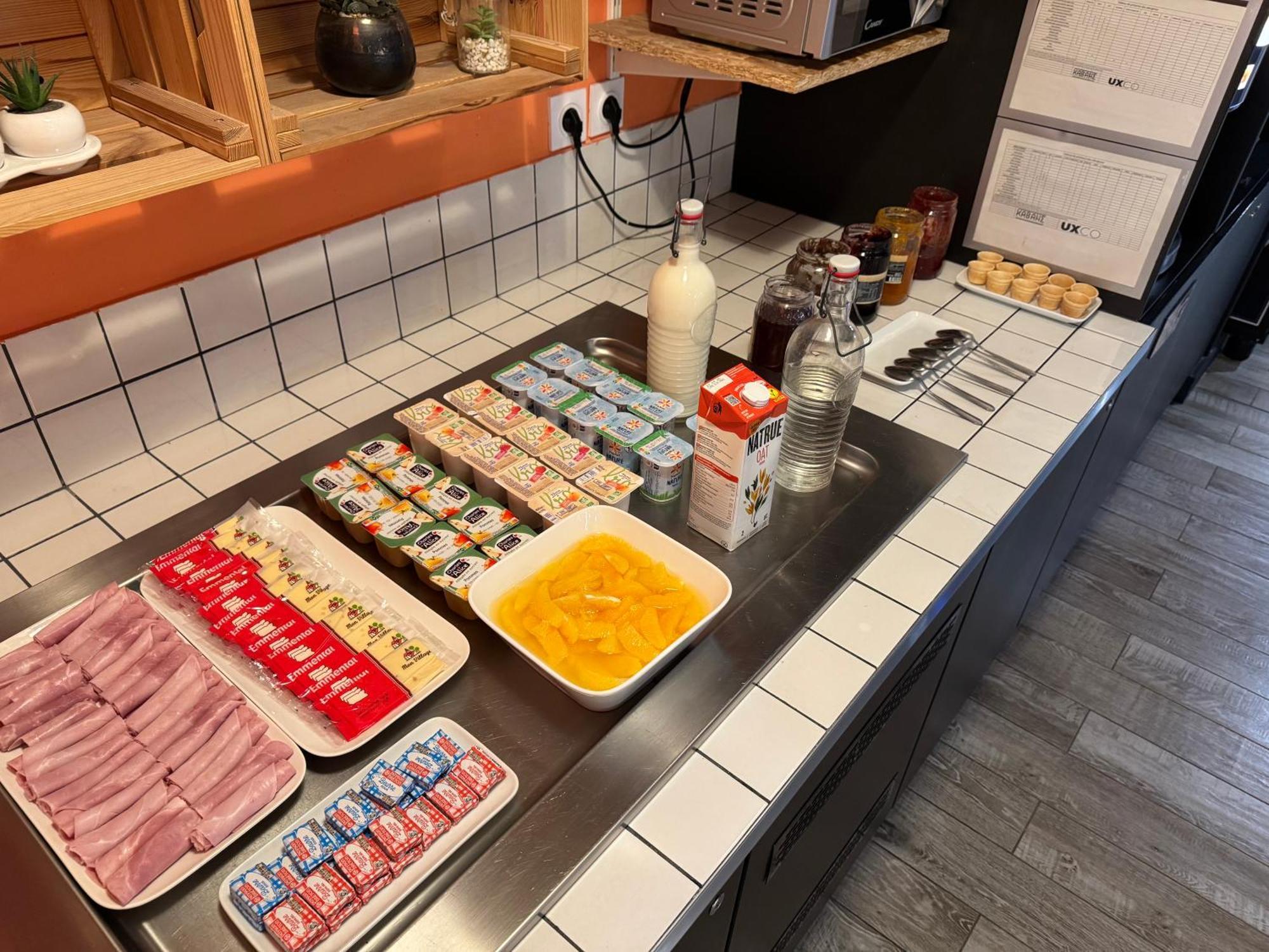 Aparthotel Kabane Montpellier Lattes Esterno foto